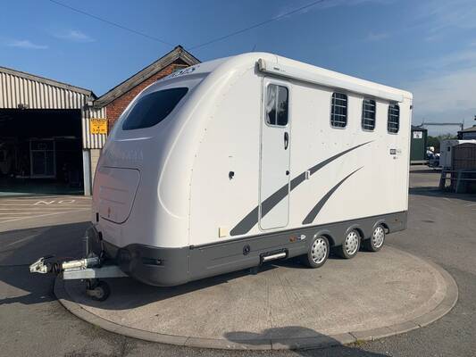 horse trailer for sale